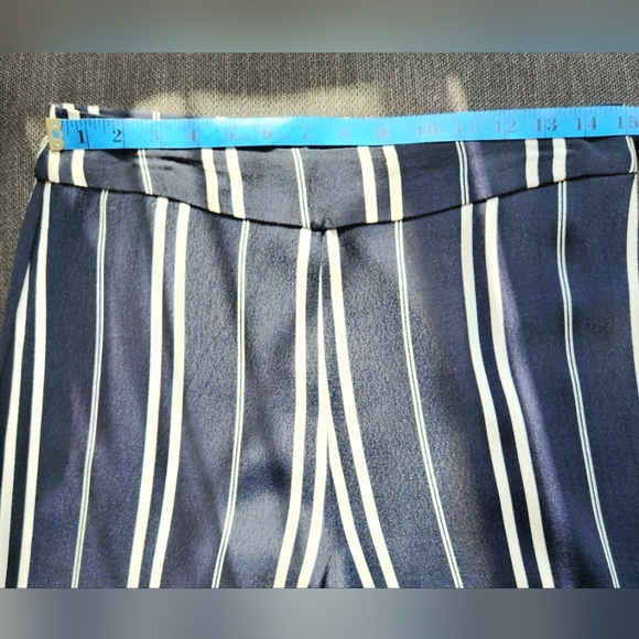 Dynamite Striped Wide-Leg Navy Blue and White Mid-Rise Pant Size Medium - Picture 9 of 15